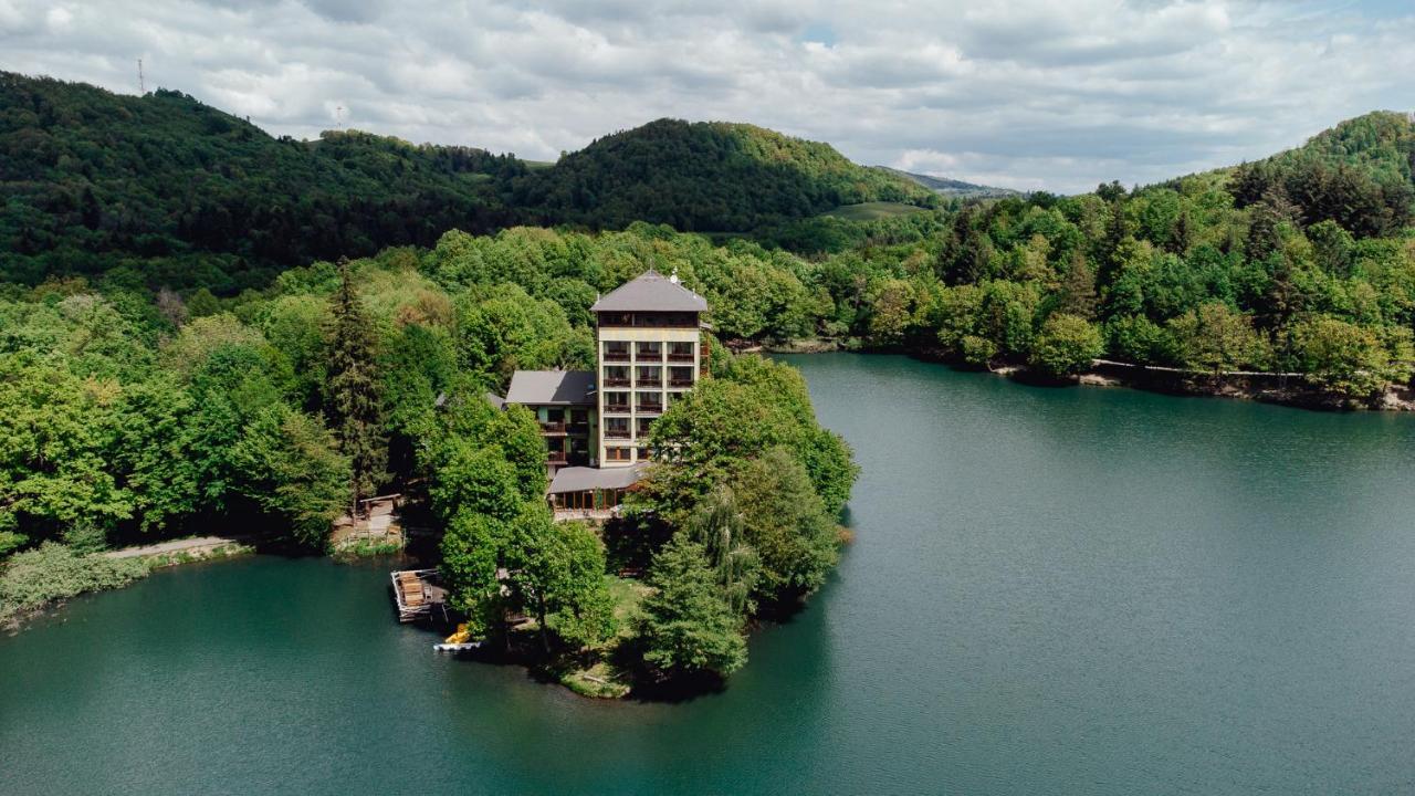 Penzion Topky Hotel Banská Štiavnica Exterior foto